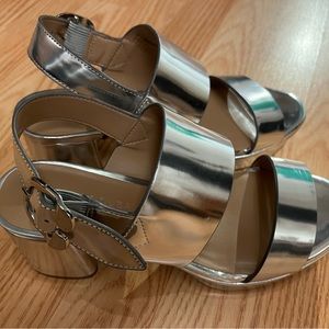 Aerosoles Camera Silver Platform Sandals